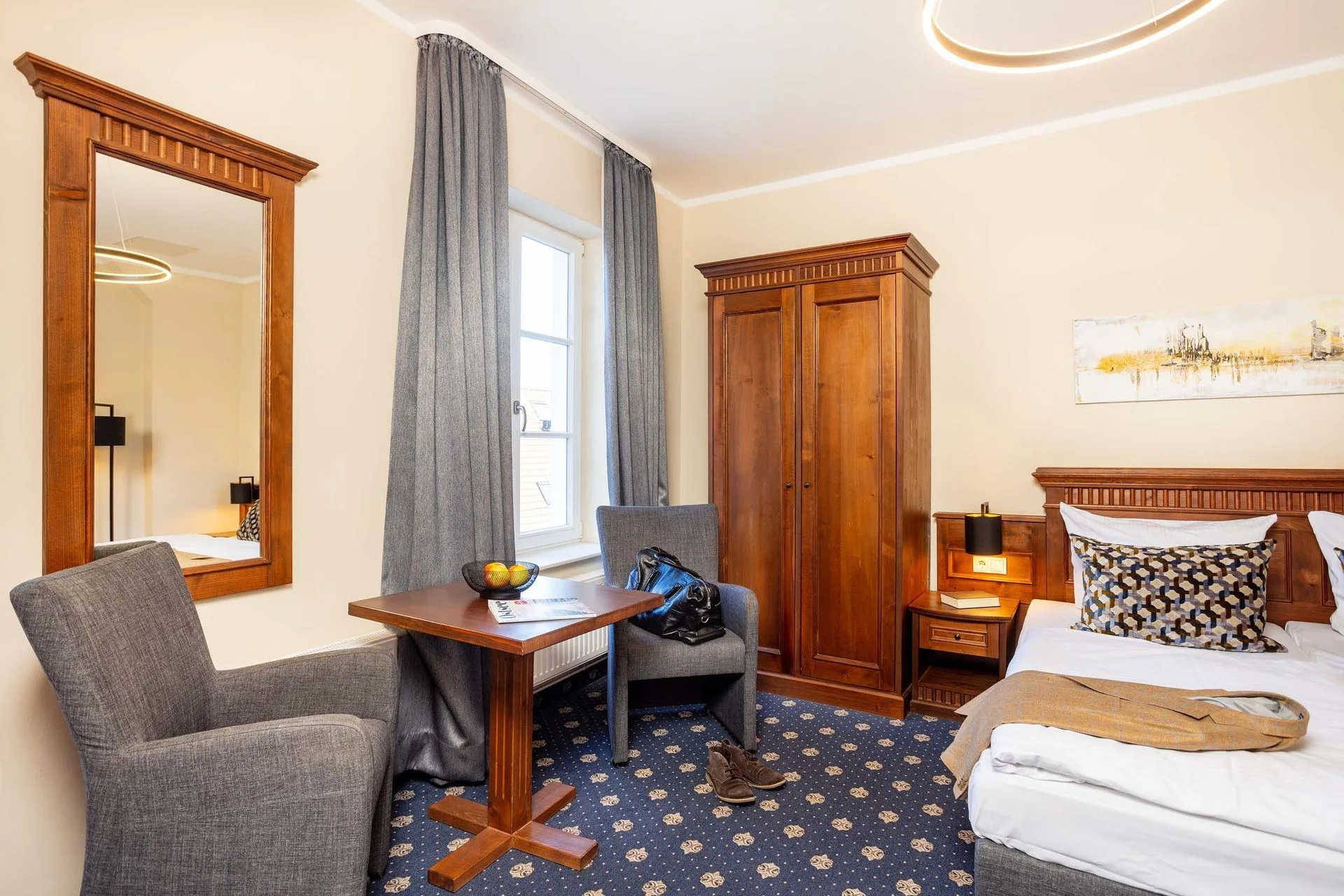 Classic Apartment Old Consulate