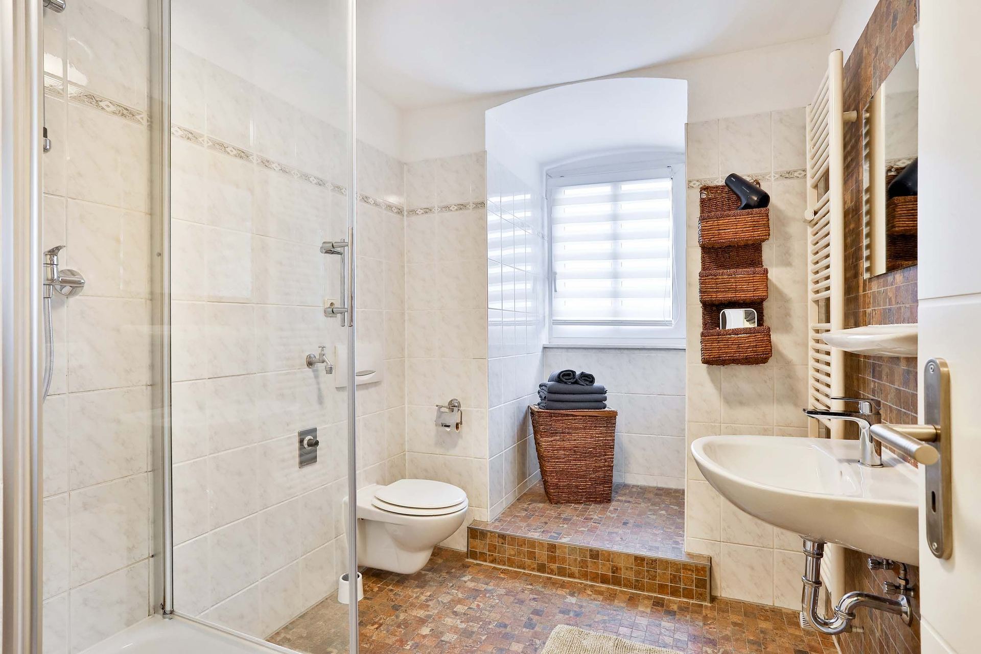 Großes Apartment Am Bahnhof